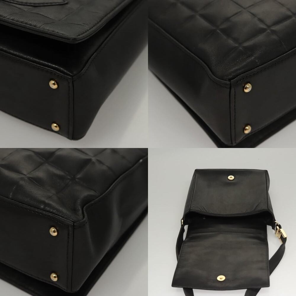 Chanel Choco Bar Line Shoulder Bag - Picture 5 of 7